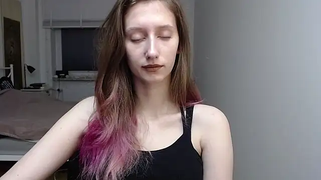 LUNA delight online show from 12-03-25, 06:32