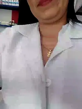 Megan jennerr online show from 02-02-25, 05:26