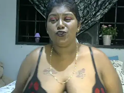 Snapshot of indiansuga chatting on 12-24-24, 06:06 indiansuga online show from 12-24-24, 06:06
