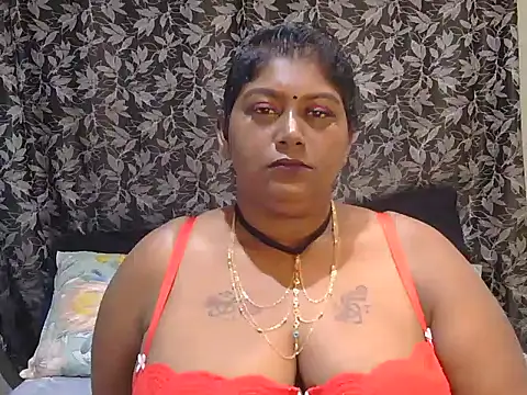 Snapshot of indiansuga chatting on 02-14-25, 05:36 indiansuga online show from 02-14-25, 05:36