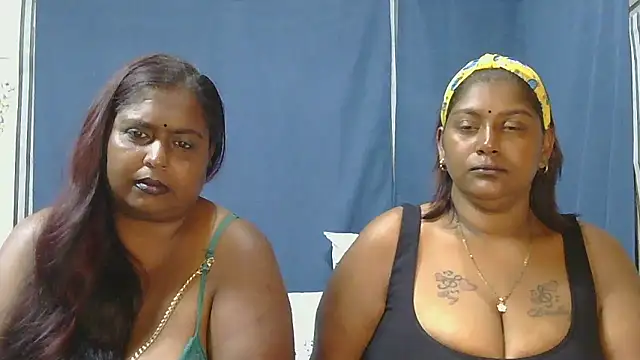 Snapshot of indiansuga chatting on 01-15-26, 06:11 indiansuga online show from 01-15-26, 06:11