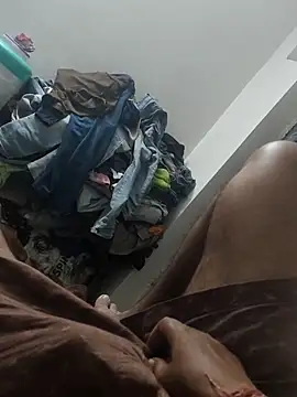 Kolkataboiy online show from 10-27-25, 07:07