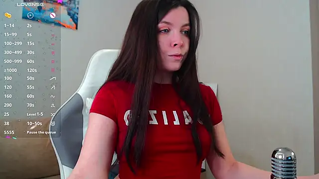 lunalovesu online show from 02-13-25, 07:13