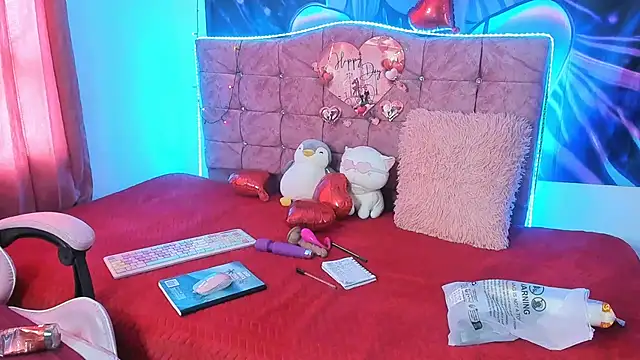 Snapshot of Melanyy_100 chatting on 02-17-26, 07:31 Melanyy 100 online show from 02-17-26, 07:31