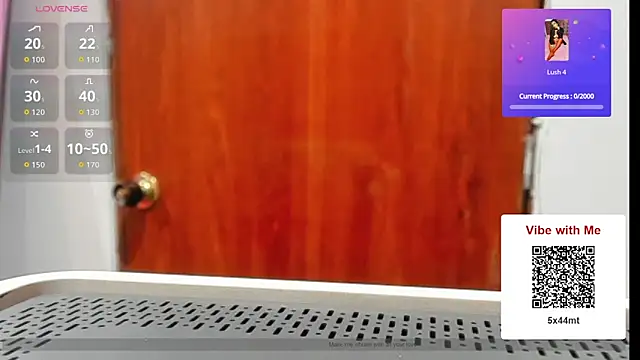 Snapshot of Melanyy_100 chatting on 02-24-26, 10:30 Melanyy 100 online show from 02-24-26, 10:30