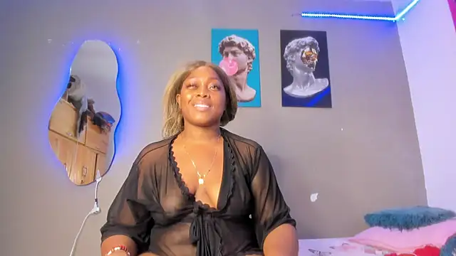 Snapshot of Lilybaudinx96 chatting on 12-19-24, 04:45 Lilybaudinx96 online show from 12-19-24, 04:45