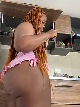 Snapshot of Lilybaudinx96 chatting on 01-10-25, 12:49 Lilybaudinx96 online show from 01-10-25, 12:49