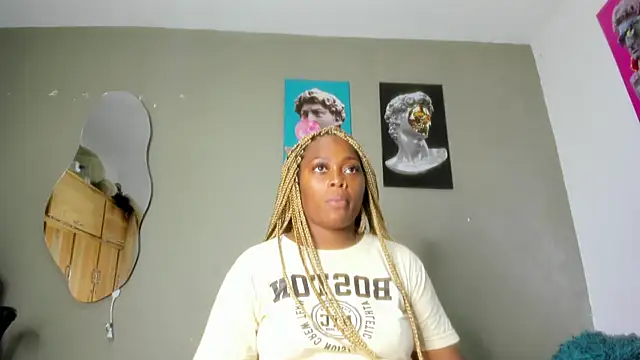 Snapshot of Lilybaudinx96 chatting on 03-05-25, 04:02 Lilybaudinx96 online show from 03-05-25, 04:02