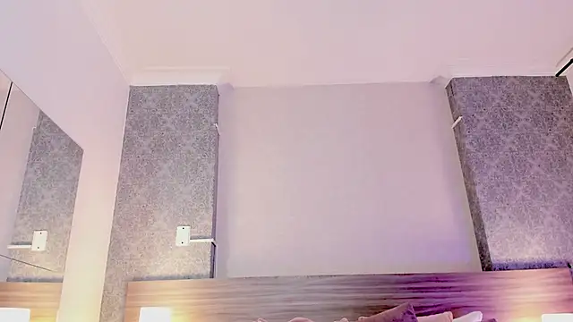 Snapshot of Mistyca chatting on 01-17-25, 05:08 Mistyca online show from 01-17-25, 05:08