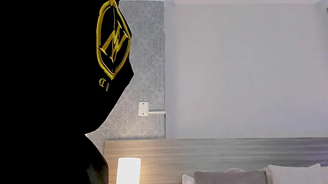 Snapshot of Mistyca chatting on 01-18-25, 11:54 Mistyca online show from 01-18-25, 11:54