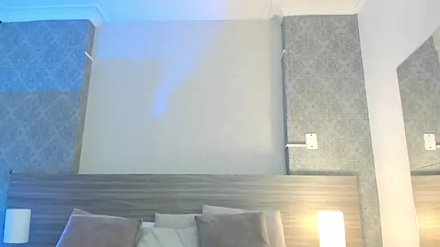 Snapshot of Mistyca chatting on 05-02-26, 12:21 Mistyca online show from 05-02-26, 12:21
