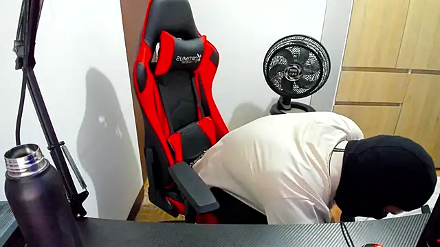 Calihotcaliente277 online show from 02-01-25, 10:05