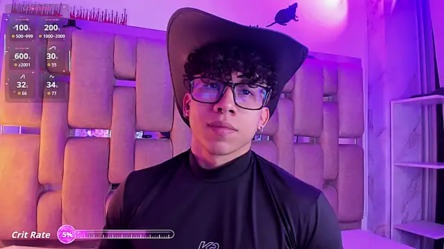 AkazaBoy  online show from 10-31-25, 08:10