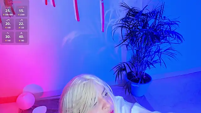 Snapshot of CurlyRose__ chatting on 11-28-25, 10:34 CurlyRose online show from 11-28-25, 10:34