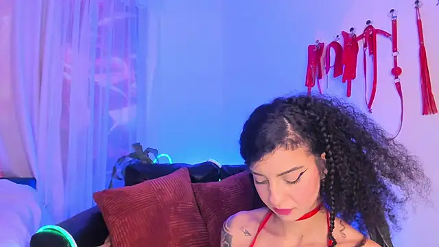 Snapshot of CurlyRose__ chatting on 02-10-26, 10:36 CurlyRose online show from 02-10-26, 10:36