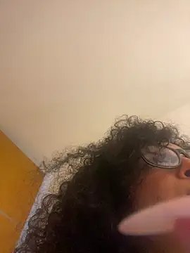 Snapshot of CurlyRose__ chatting on 02-21-26, 08:54 CurlyRose online show from 02-21-26, 08:54