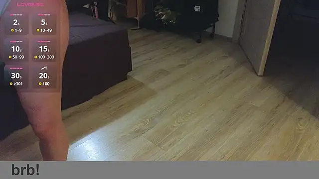 Space X Roxy  online show from 02-26-25, 04:56