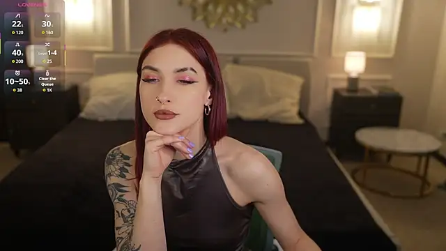 Magnetic Mia  online show from 04-13-26, 11:43