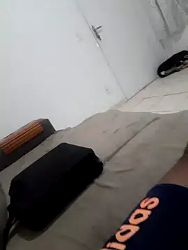 Snapshot of johnwalkerRjts chatting on 02-25-25, 05:15 johnwalkerRjts online show from 02-25-25, 05:15