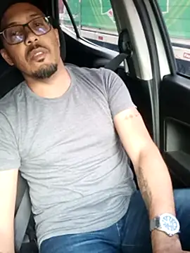 Snapshot of johnwalkerRjts chatting on 10-14-25, 11:33 johnwalkerRjts online show from 10-14-25, 11:33