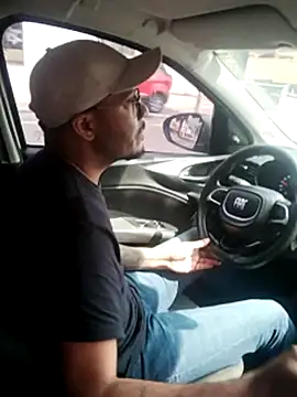 Snapshot of johnwalkerRjts chatting on 10-17-25, 12:19 johnwalkerRjts online show from 10-17-25, 12:19