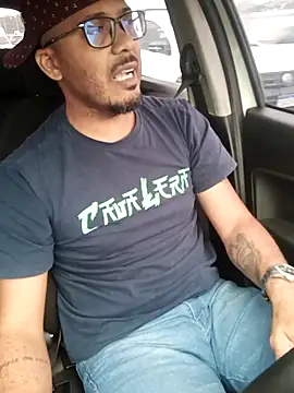 Snapshot of johnwalkerRjts chatting on 10-18-25, 01:34 johnwalkerRjts online show from 10-18-25, 01:34