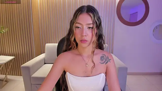 TaraLawrence online show from 01-07-25, 03:14