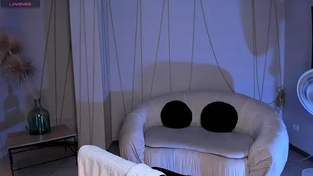 AllisonRogersX online show from 02-20-25, 03:23