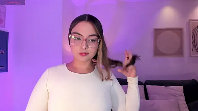 AllisonRogersX online show from 04-11-26, 08:02