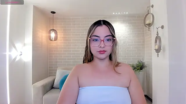 AllisonRogersX online show from 05-12-26, 11:18