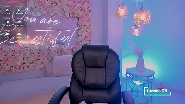 MaddisonLowe online show from 01-12-26, 04:50