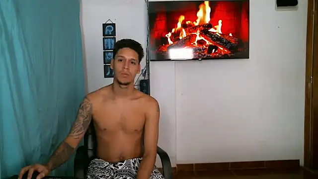 JacobandChloee online show from 04-02-26, 08:50