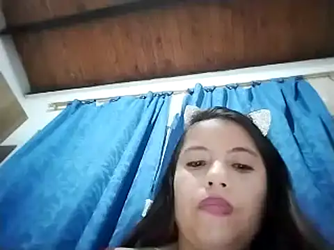 lisseth online show from 02-15-25, 02:58