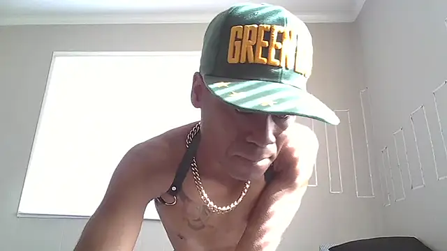 PETER-RABIT online show from 12-14-24, 05:47