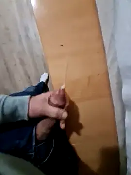 Cem-aus-Nrw-Krefeld online show from 01-13-25, 10:35