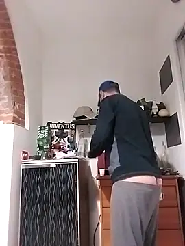 affascino online show from 04-18-26, 07:45