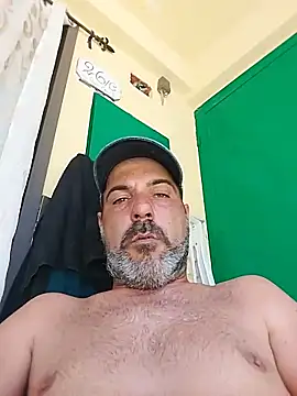 Snapshot of affascino chatting on 06-18-26, 12:20 affascino online show from 06-18-26, 12:20