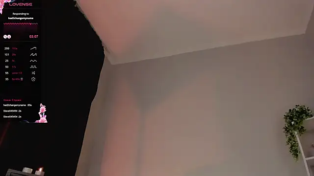 Lili Roze  online show from 01-08-25, 02:46