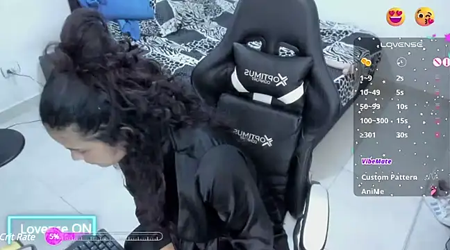 Moon Sammy online show from 03-07-25, 01:18