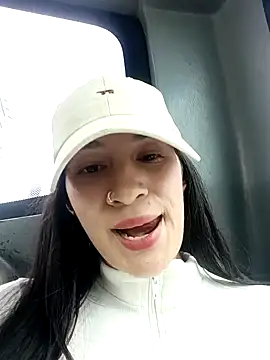 Snapshot of SAMANTHA-16_ chatting on 12-04-24, 03:54 SAMANTHA-16 online show from 12-04-24, 03:54