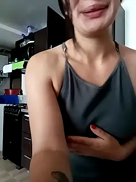 Snapshot of SAMANTHA-16_ chatting on 12-14-24, 12:01 SAMANTHA-16 online show from 12-14-24, 12:01