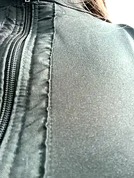 Snapshot of SAMANTHA-16_ chatting on 12-17-24, 01:27 SAMANTHA-16 online show from 12-17-24, 01:27