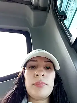 Snapshot of SAMANTHA-16_ chatting on 01-04-25, 01:53 SAMANTHA-16 online show from 01-04-25, 01:53