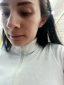 Snapshot of SAMANTHA-16_ chatting on 01-18-25, 05:15 SAMANTHA-16 online show from 01-18-25, 05:15