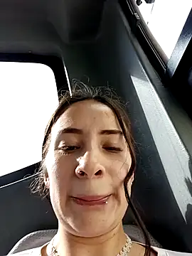 Snapshot of SAMANTHA-16_ chatting on 01-29-25, 08:35 SAMANTHA-16 online show from 01-29-25, 08:35