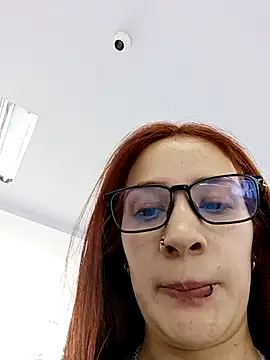 Snapshot of SAMANTHA-16_ chatting on 03-06-25, 04:49 SAMANTHA-16 online show from 03-06-25, 04:49