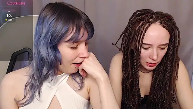 Snapshot of Robin_yourss chatting on 03-13-26, 08:10 Robin yourss online show from 03-13-26, 08:10