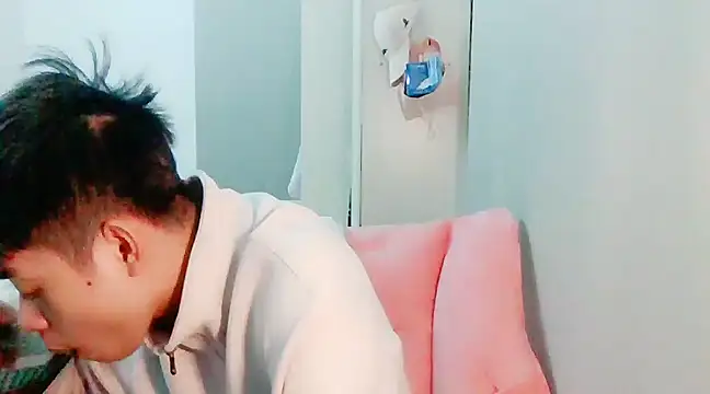 FFFFZ189 online show from 12-13-24, 01:22