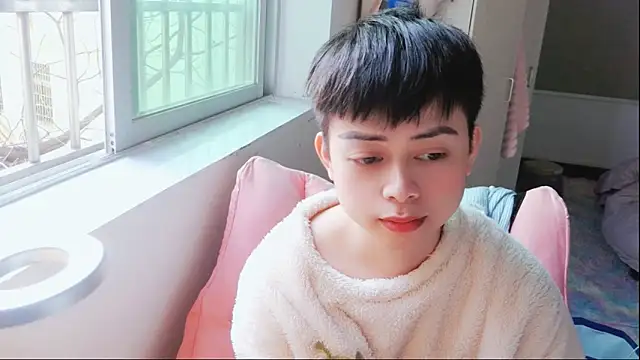 FFFFZ189 online show from 02-04-25, 08:02