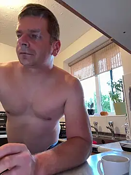 Snapshot of Dan_NFS chatting on 10-06-25, 06:22 Dan NFS online show from 10-06-25, 06:22